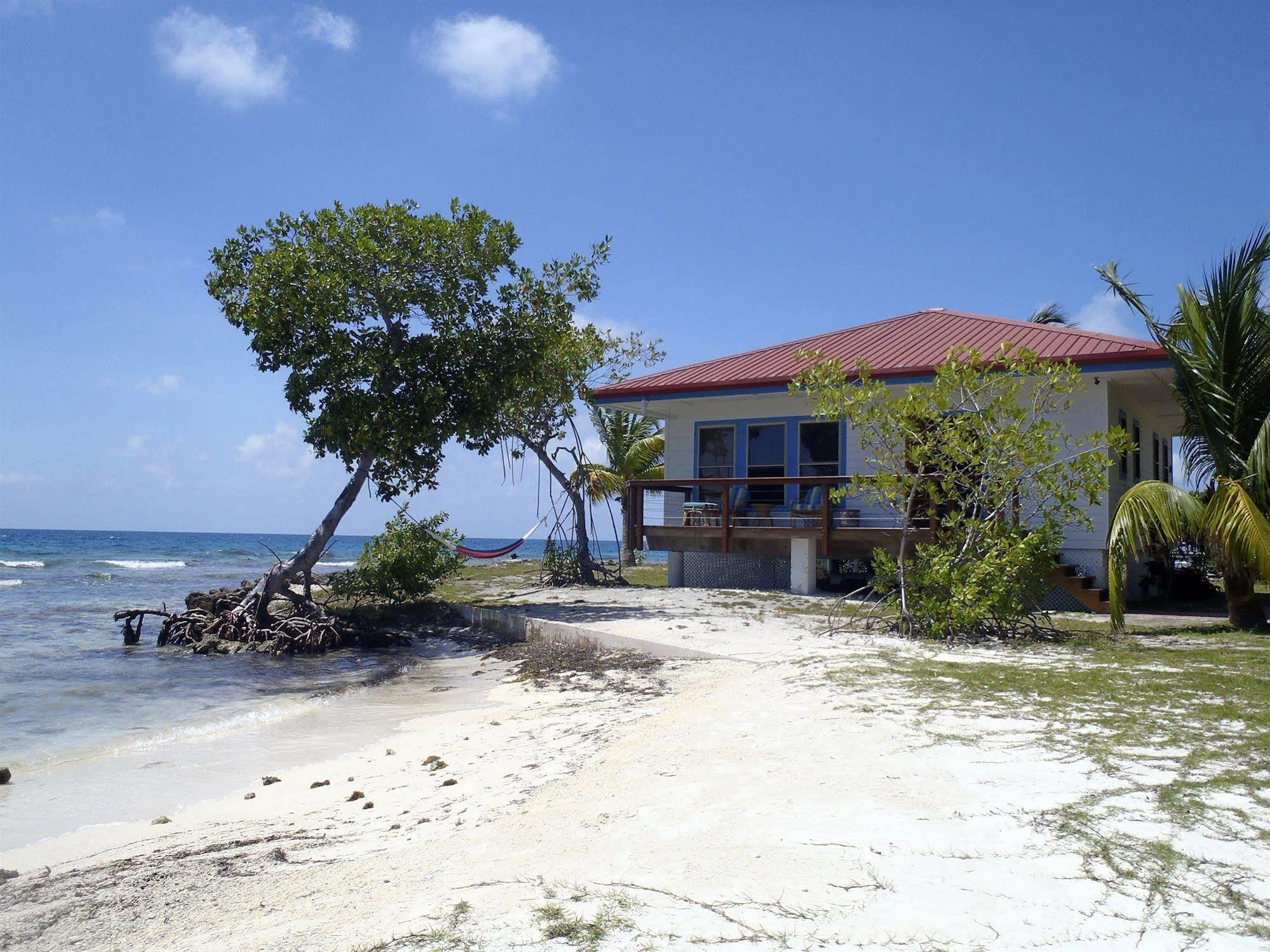 Hatchet Caye Island Resort (Adults Only) Placencia Exterior photo