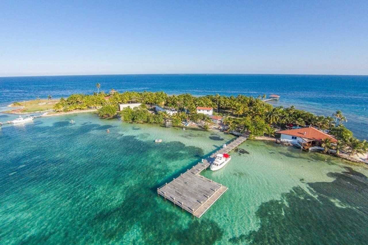 Hatchet Caye Island Resort (Adults Only) Placencia Exterior photo